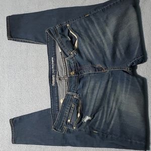 Levi Strauss Signature Size 18 Dark Wash Distressed Low Rise Jeggings